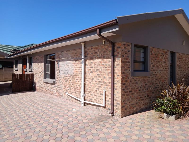 3 Bedroom Property for Sale in Reebok Western Cape